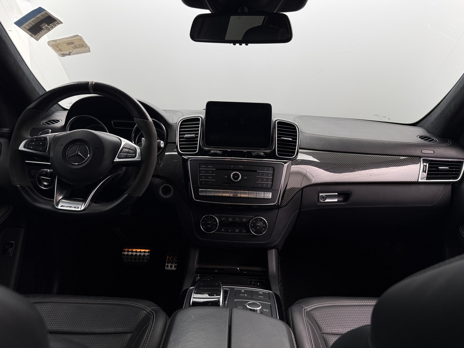Thumbnail: 2018 Mercedes-Benz GLE - 2