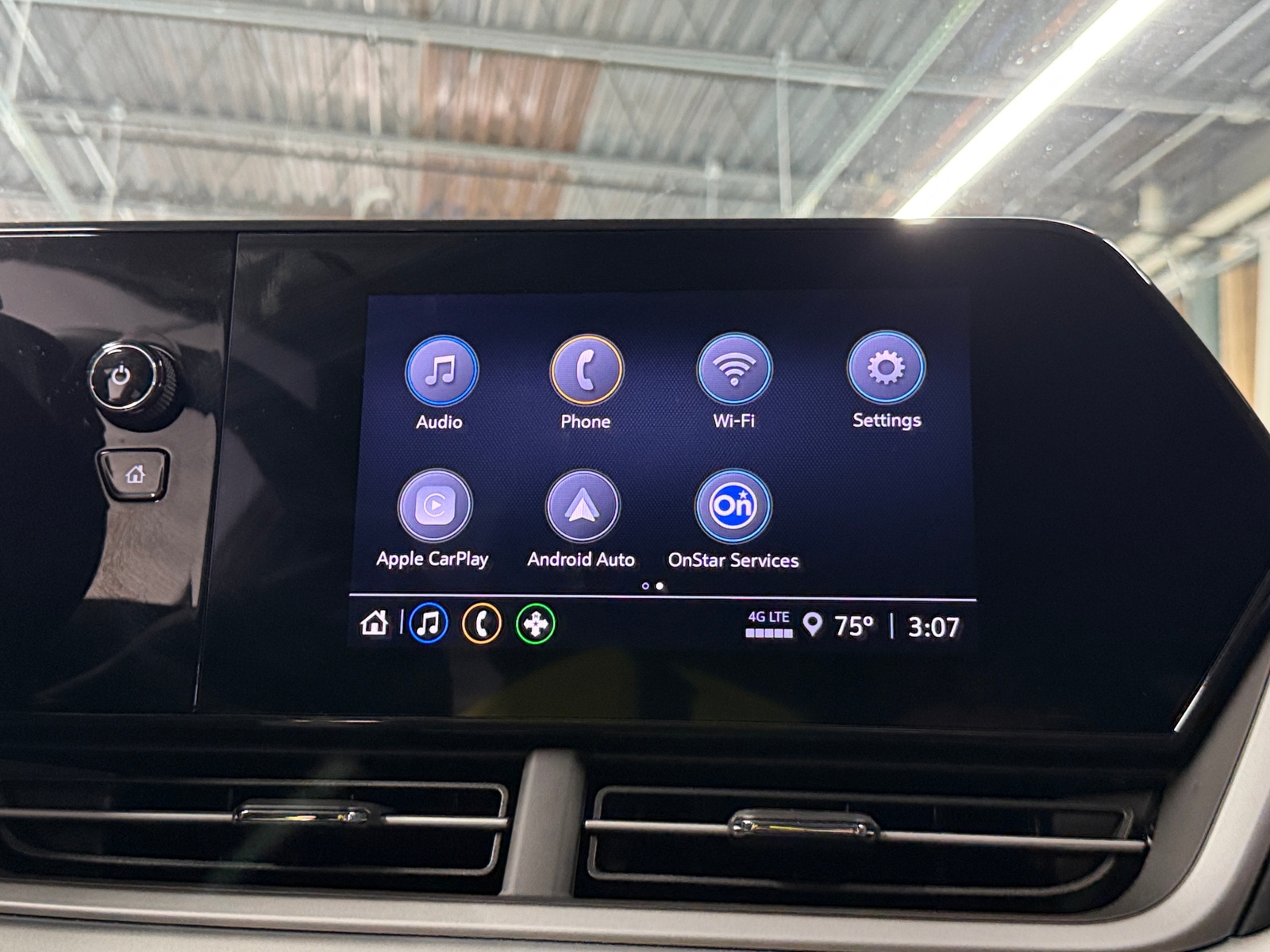 Thumbnail: 2024 Chevrolet Trax - 4