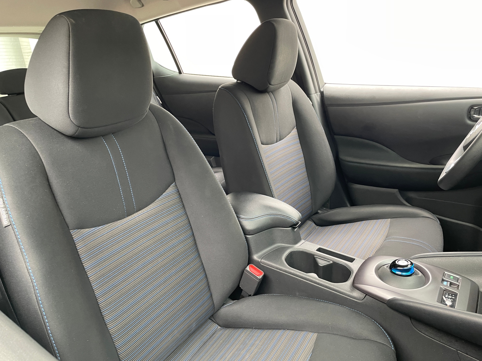 Thumbnail: 2022 Nissan Leaf - 2