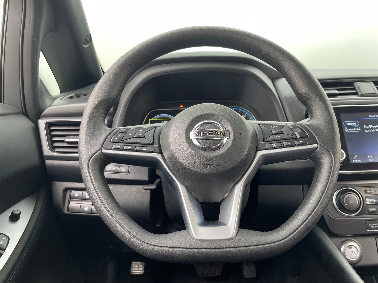 Thumbnail: 2022 Nissan Leaf - 5