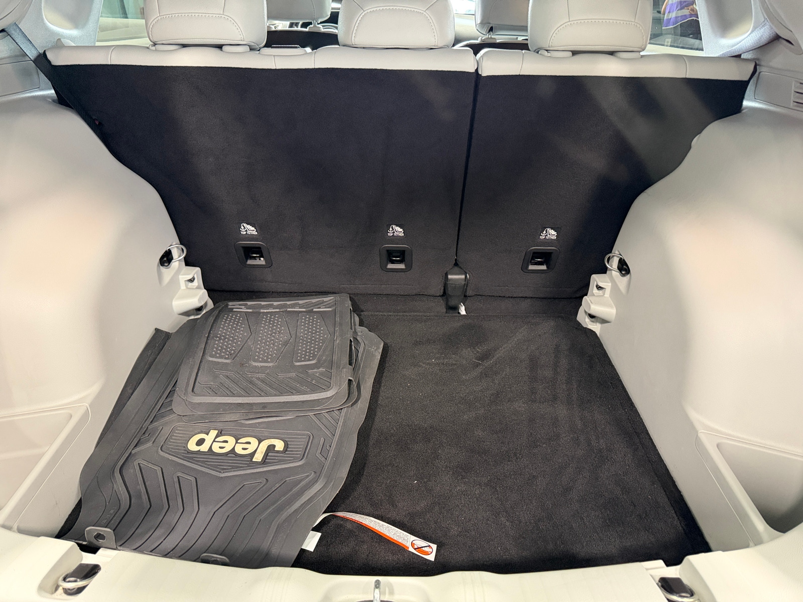 Thumbnail: 2021 Jeep Compass - 7