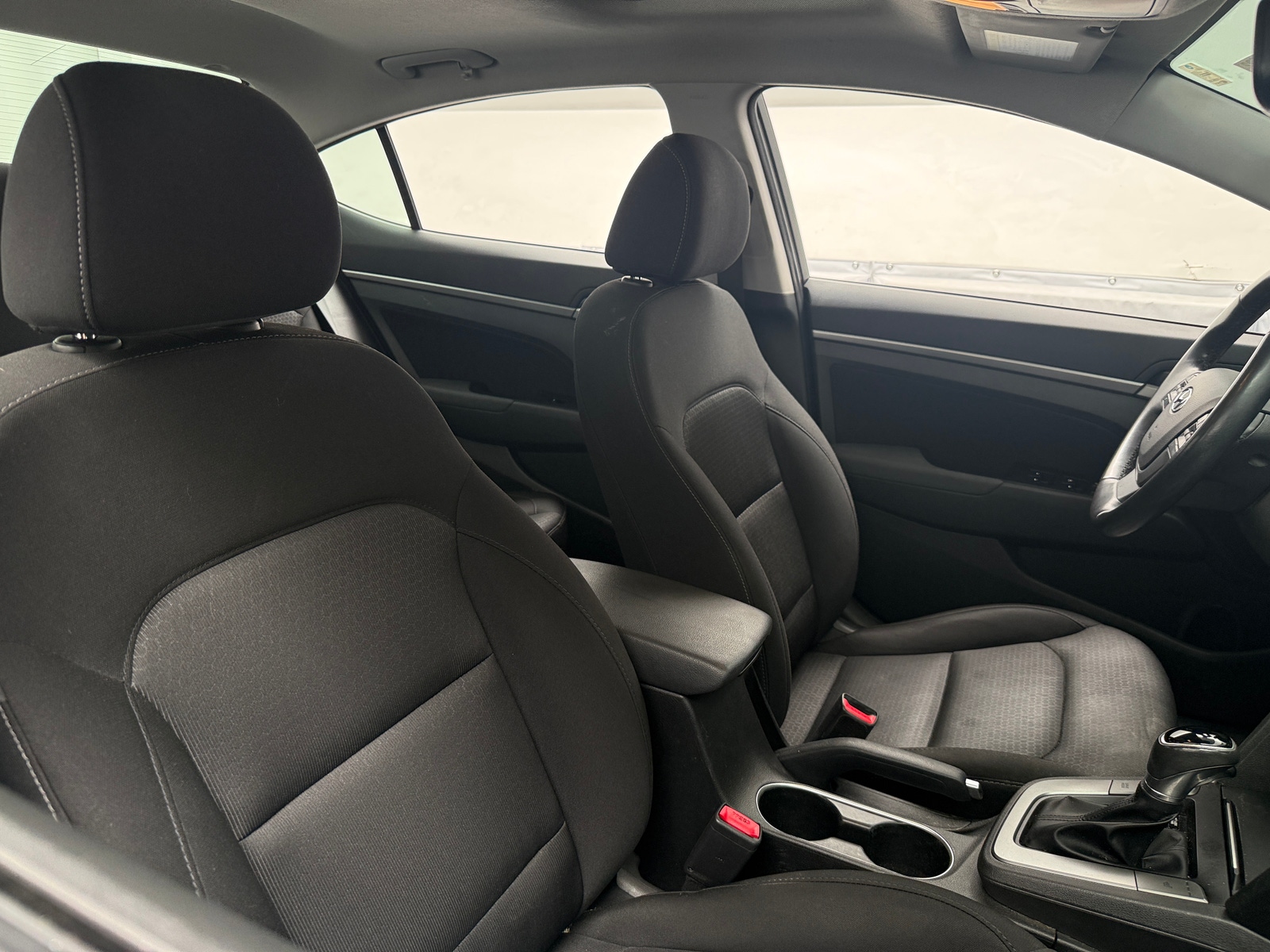 Thumbnail: 2018 Hyundai Elantra - 2
