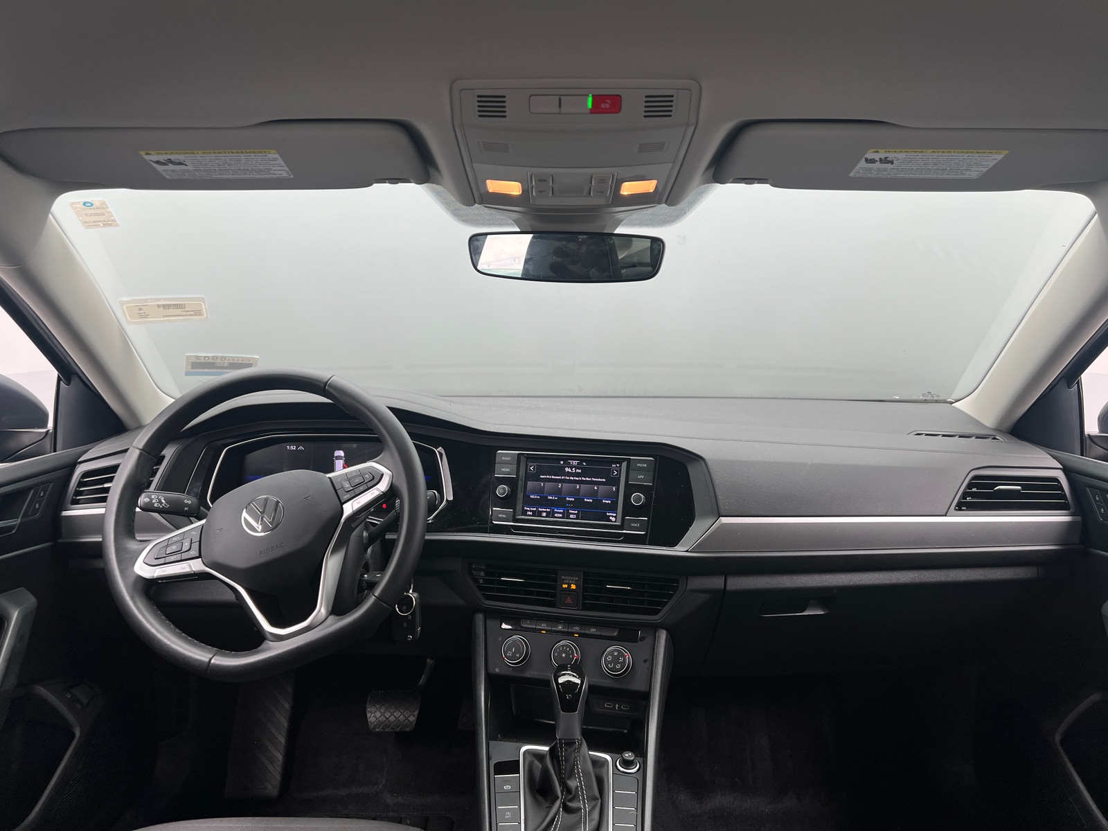 Thumbnail: 2024 Volkswagen Jetta - 3