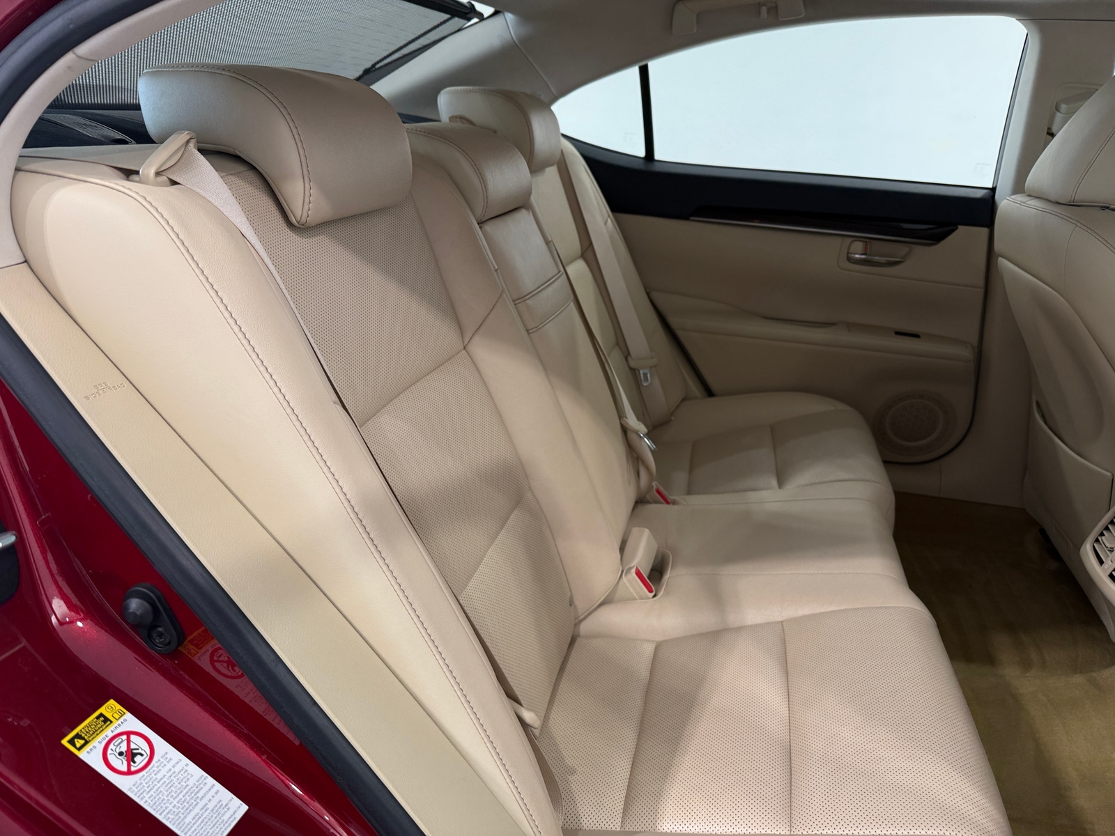 Thumbnail: 2014 Lexus ES - 6