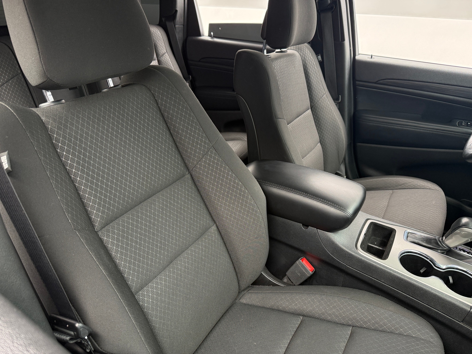 Thumbnail: 2020 Jeep Grand Cherokee - 2