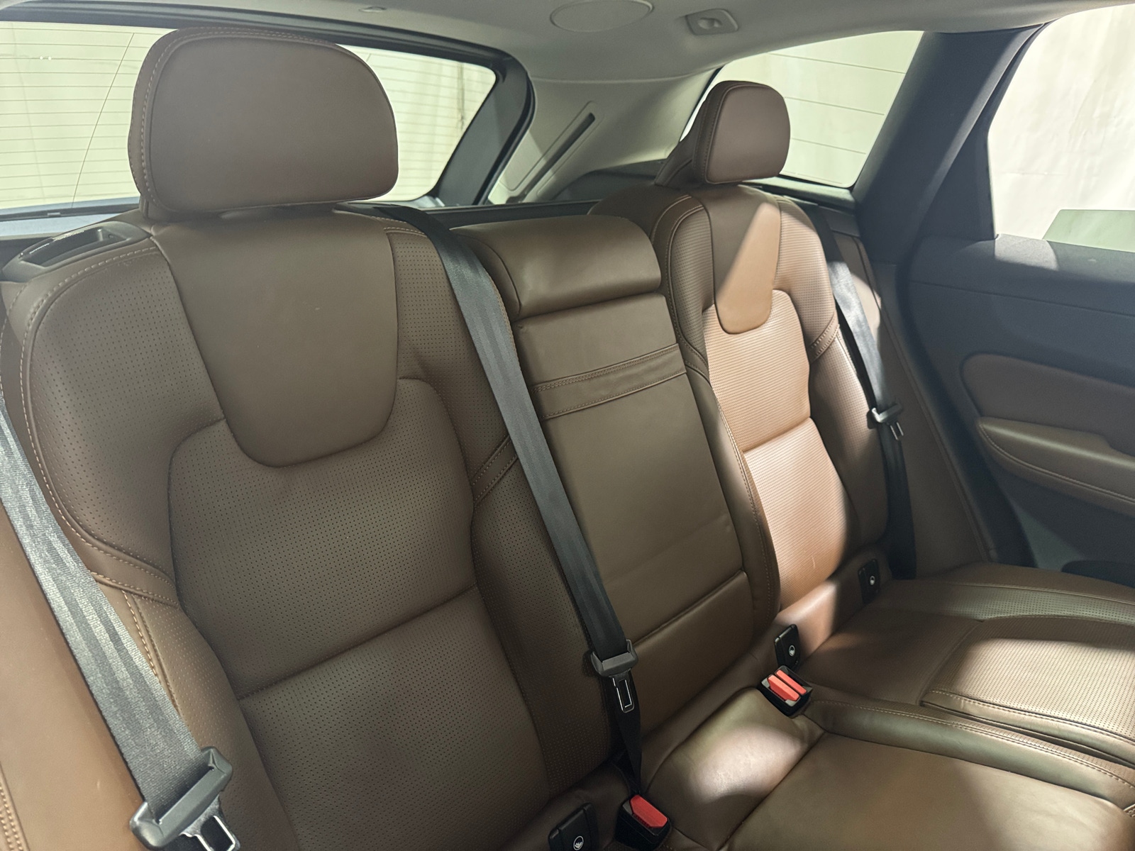 Thumbnail: 2019 Volvo XC60 - 5