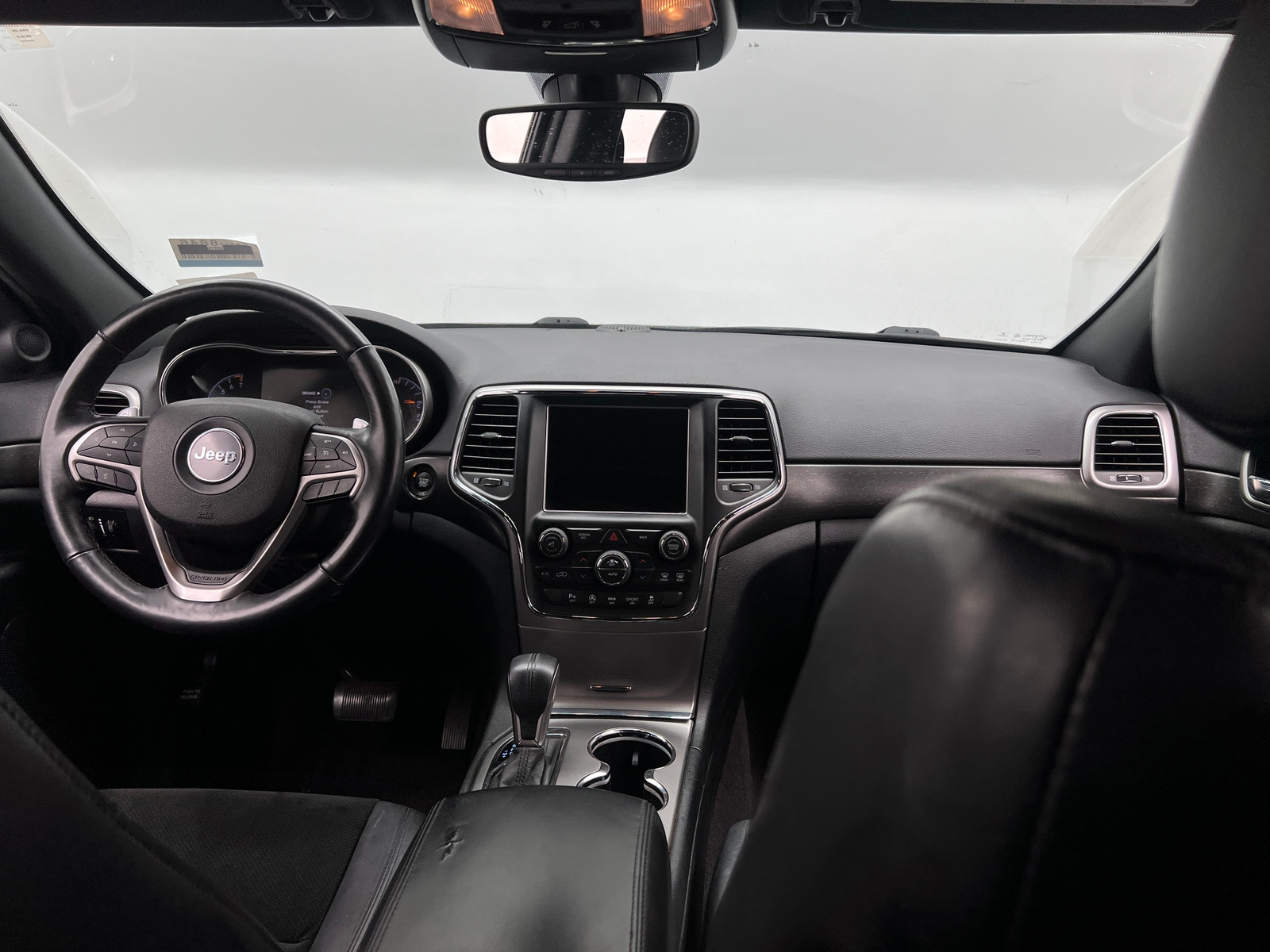 Thumbnail: 2017 Jeep Grand Cherokee - 2