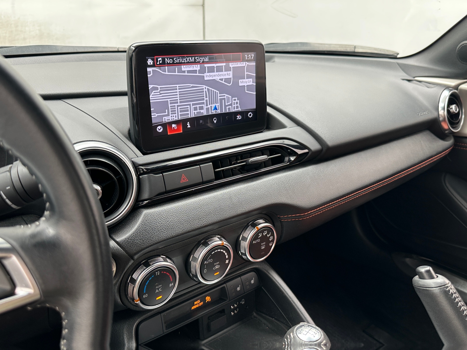 Thumbnail: 2022 Mazda MX-5 Miata - 2