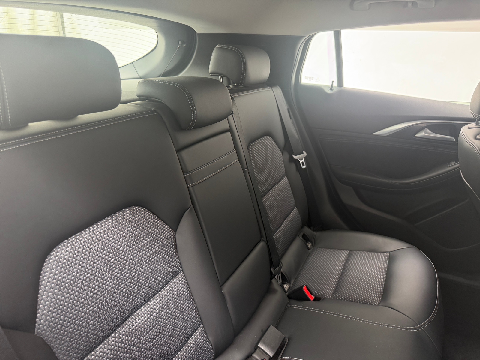 Thumbnail: 2018 INFINITI QX30 - 5