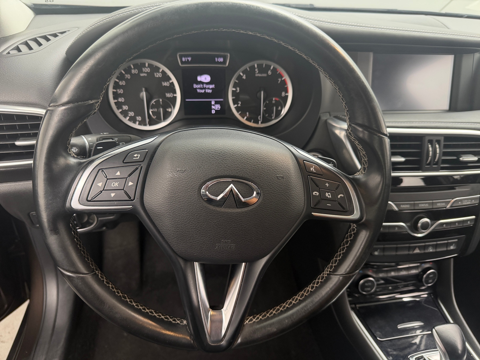 Thumbnail: 2018 INFINITI QX30 - 4