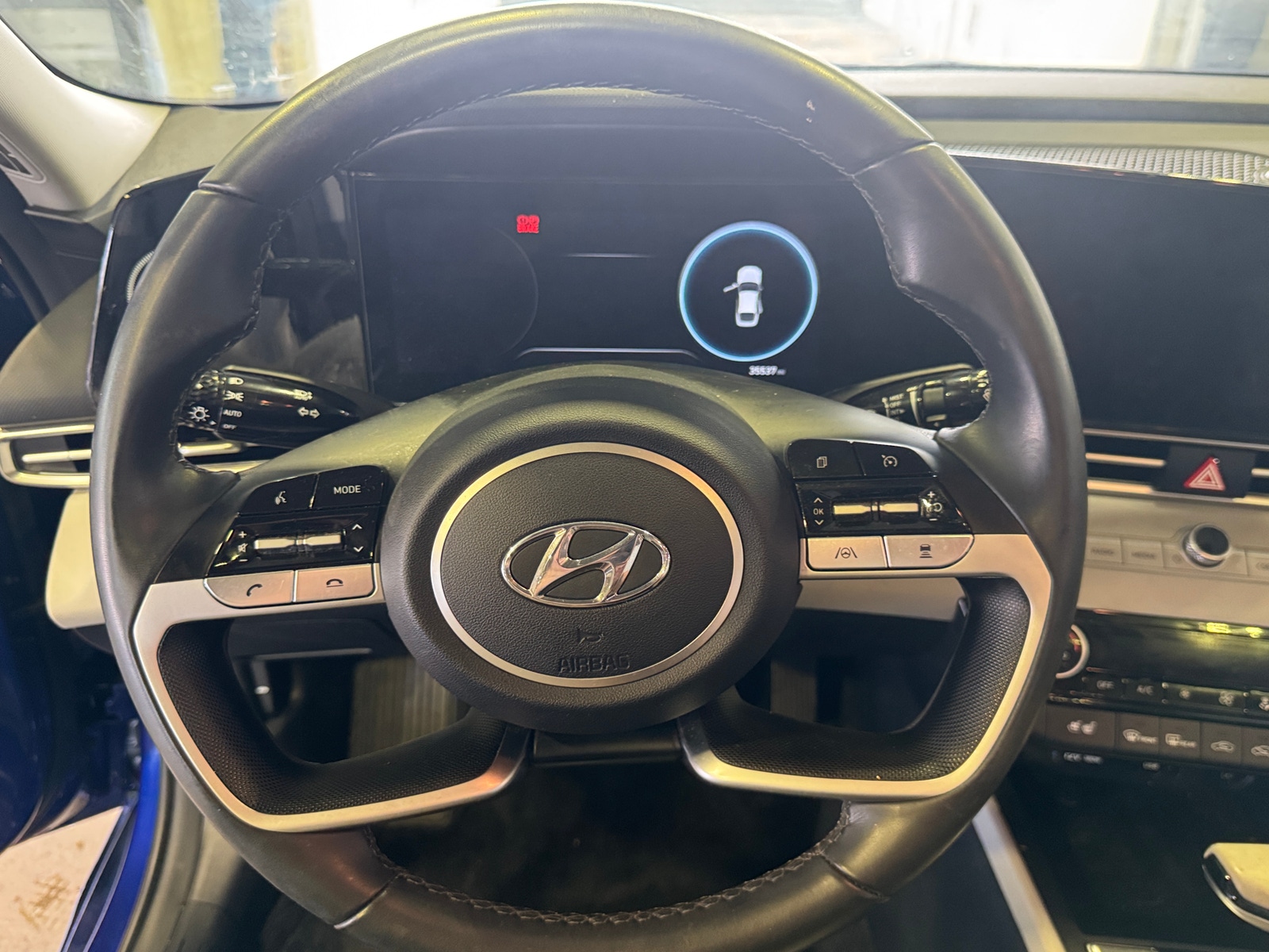 Thumbnail: 2023 Hyundai Elantra - 4
