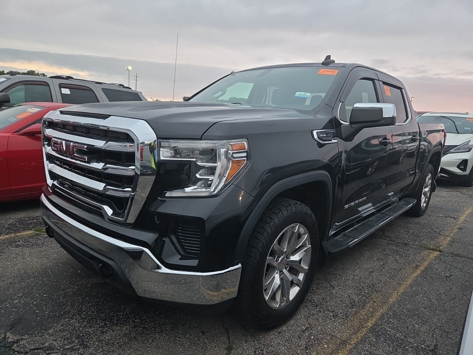2019 GMC Sierra 1500 4WD Crew Cab 147" Sle