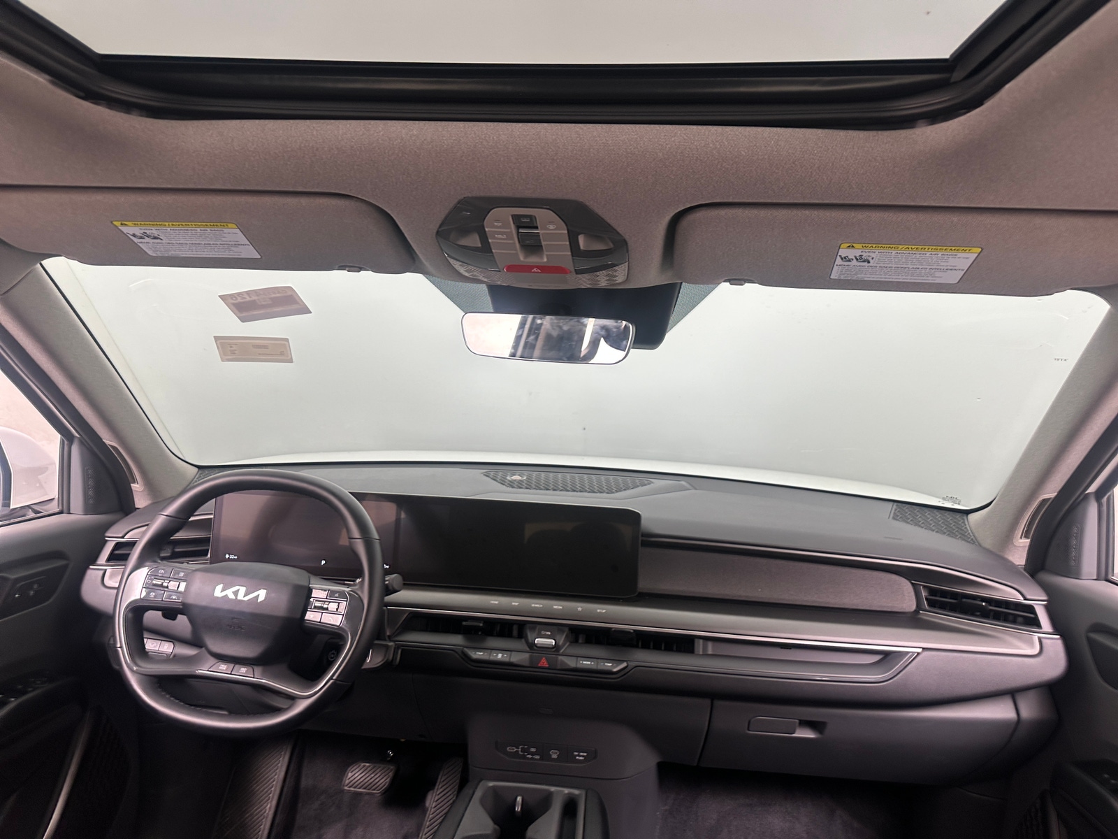 Thumbnail: 2024 Kia EV9 - 2
