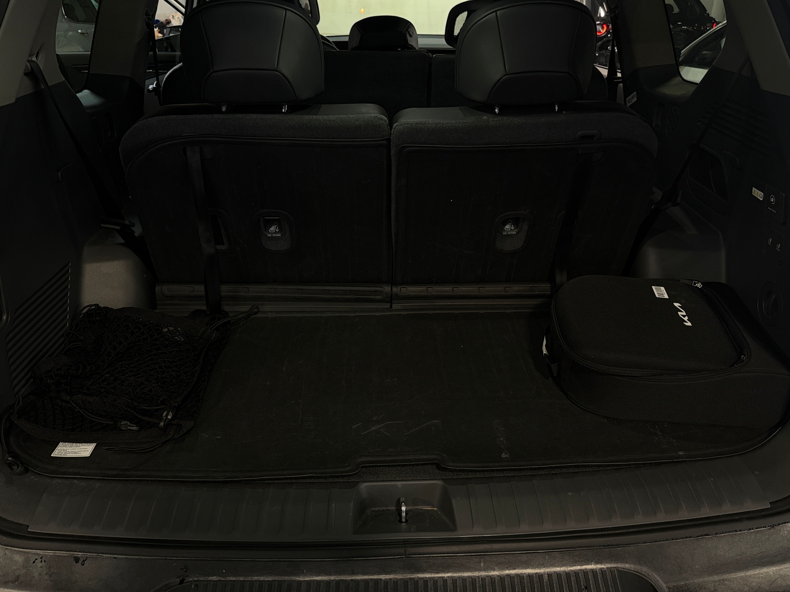 Thumbnail: 2024 Kia EV9 - 6