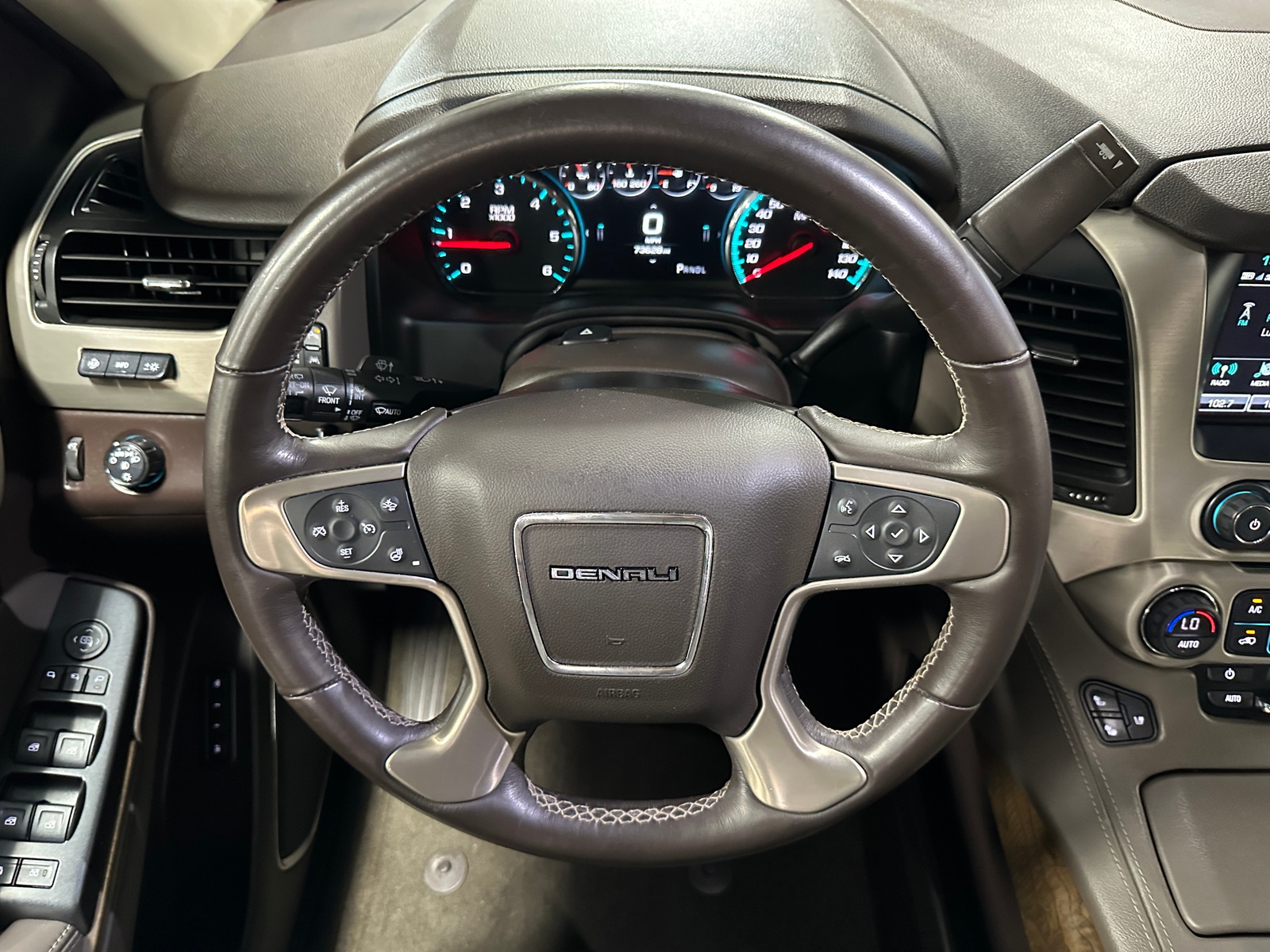 Thumbnail: 2019 GMC Yukon - 4