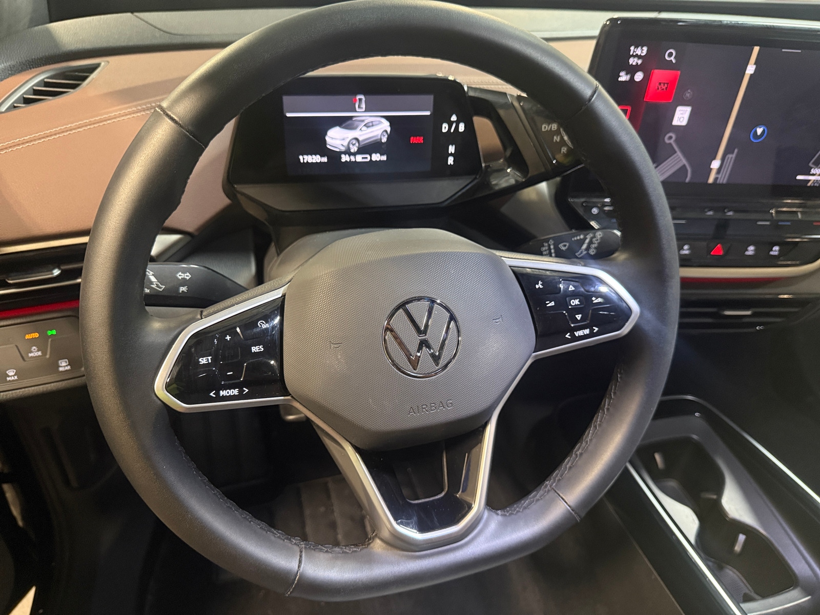 Thumbnail: 2023 Volkswagen ID.4 - 5