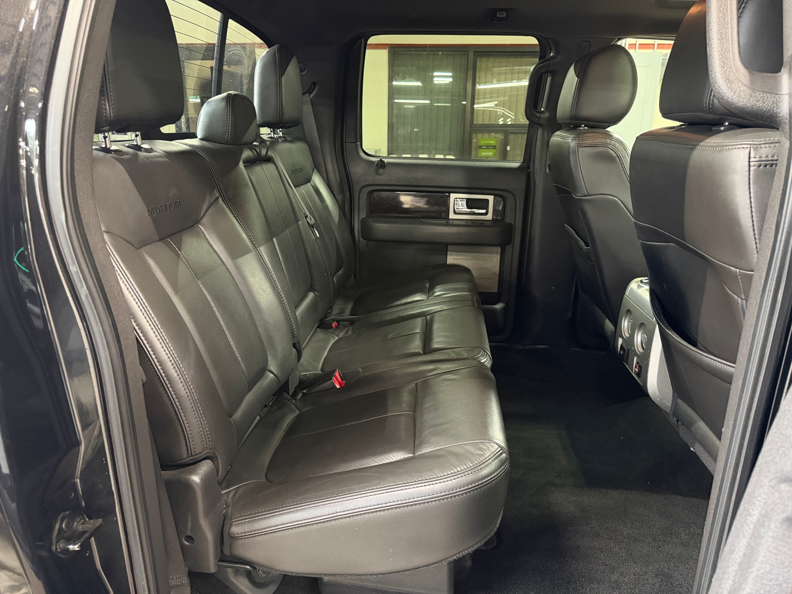Thumbnail: 2013 Ford Econoline - 5