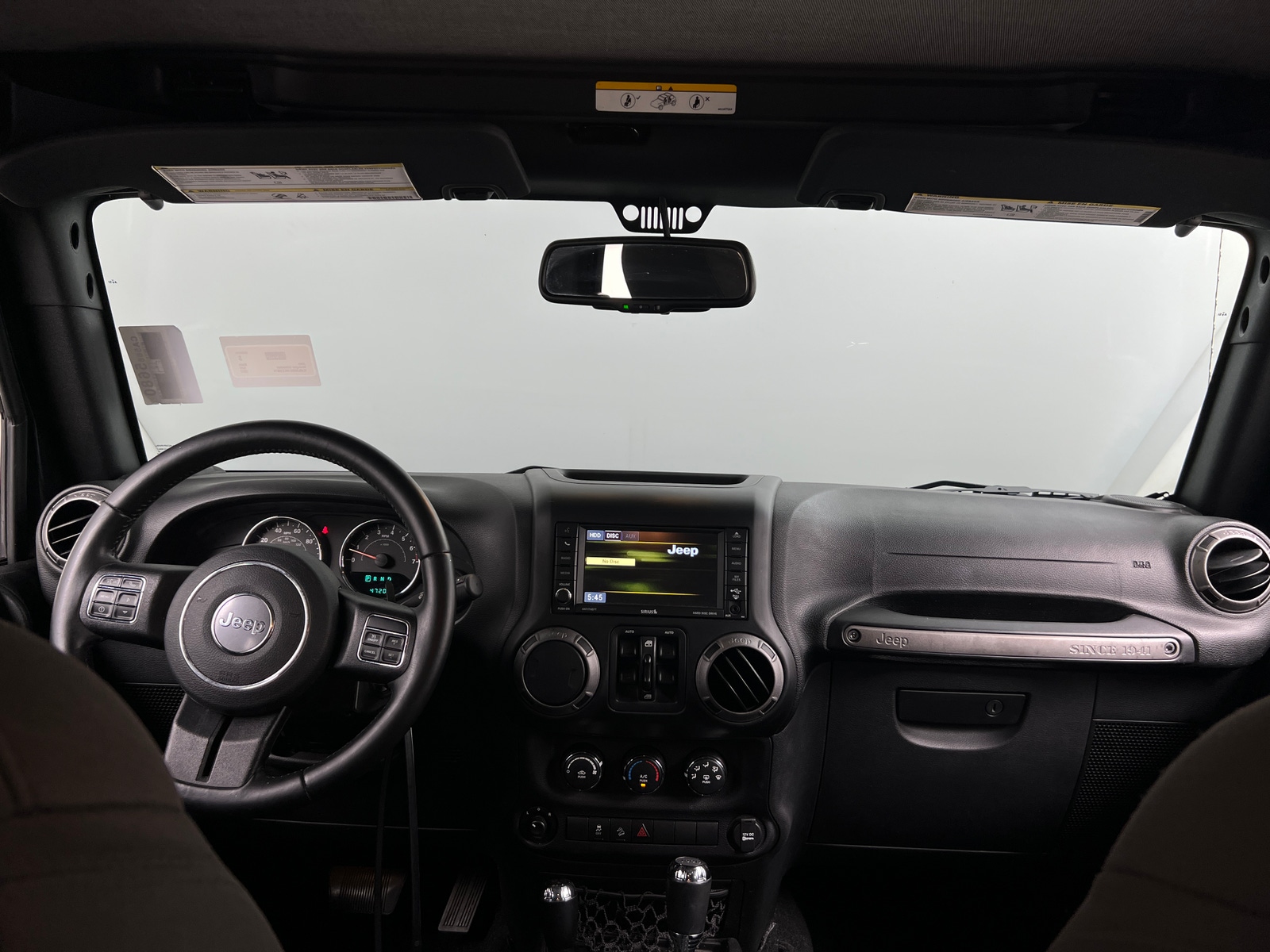 Thumbnail: 2017 Jeep Wrangler - 3