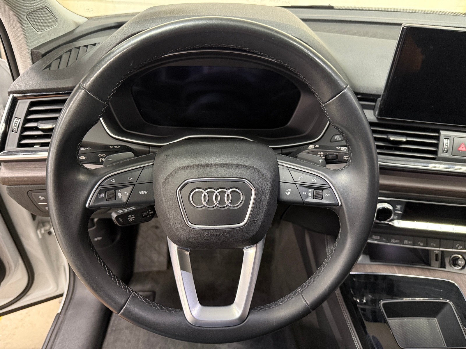 Thumbnail: 2021 Audi Q5 - 5