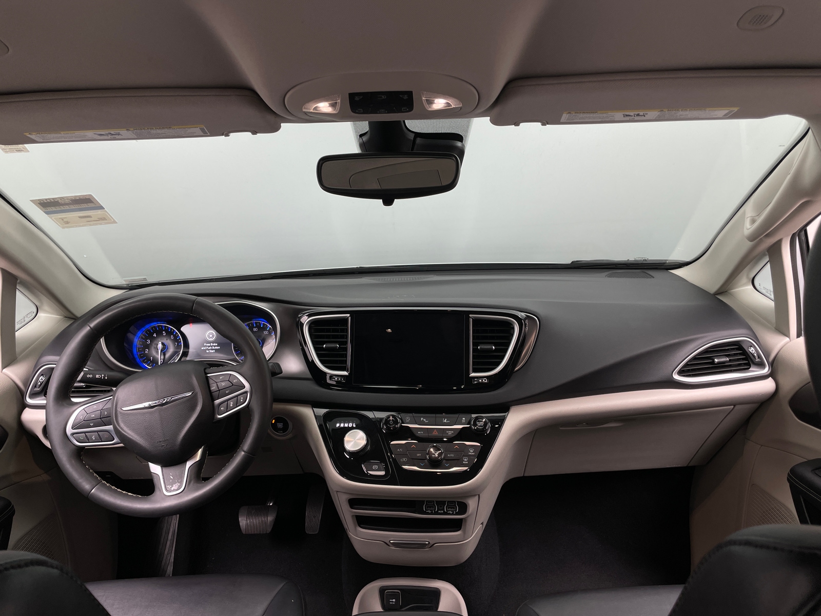 Thumbnail: 2024 Chrysler Pacifica - 2