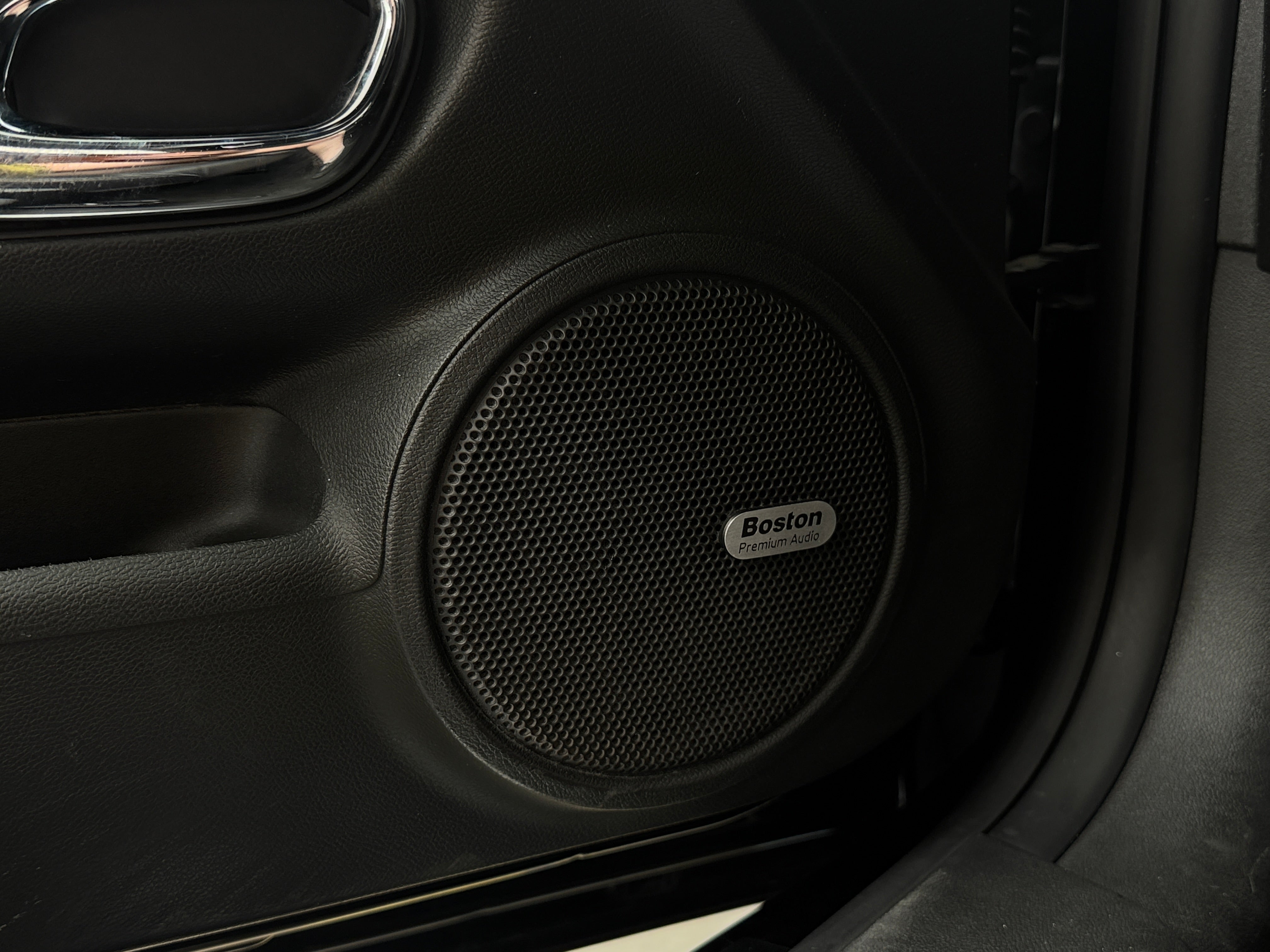 2014 Chevrolet Camaro 2SS - Photo 5