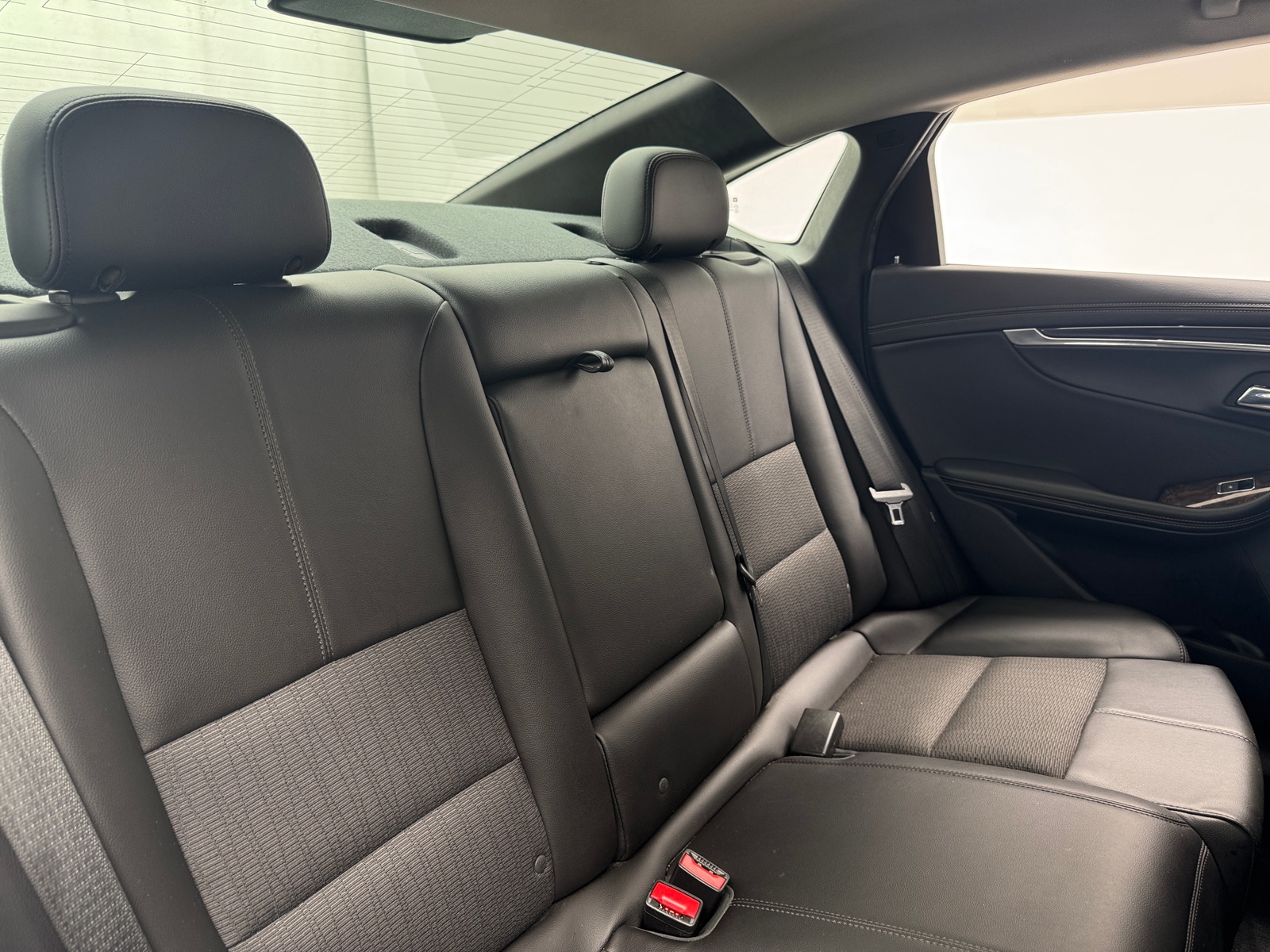 Thumbnail: 2015 Chevrolet Impala - 5