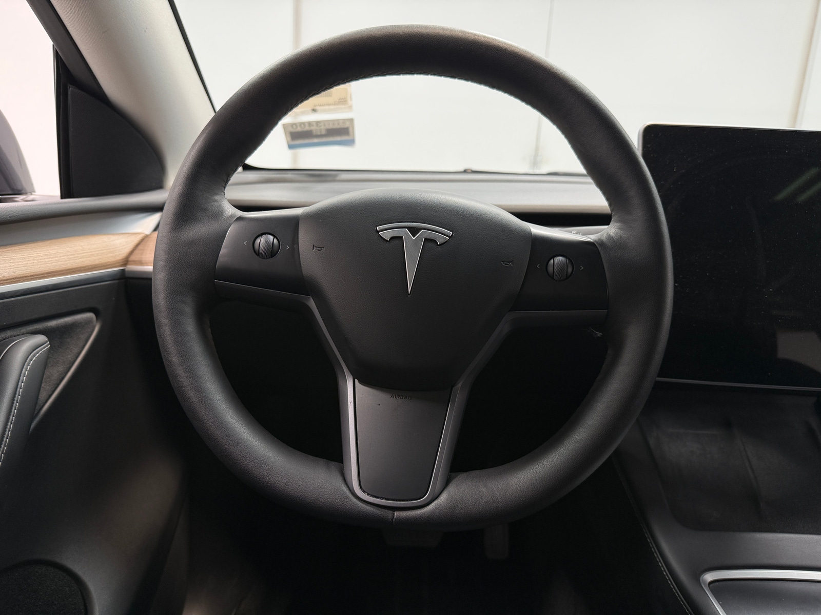 Thumbnail: 2023 Tesla Model Y - 4