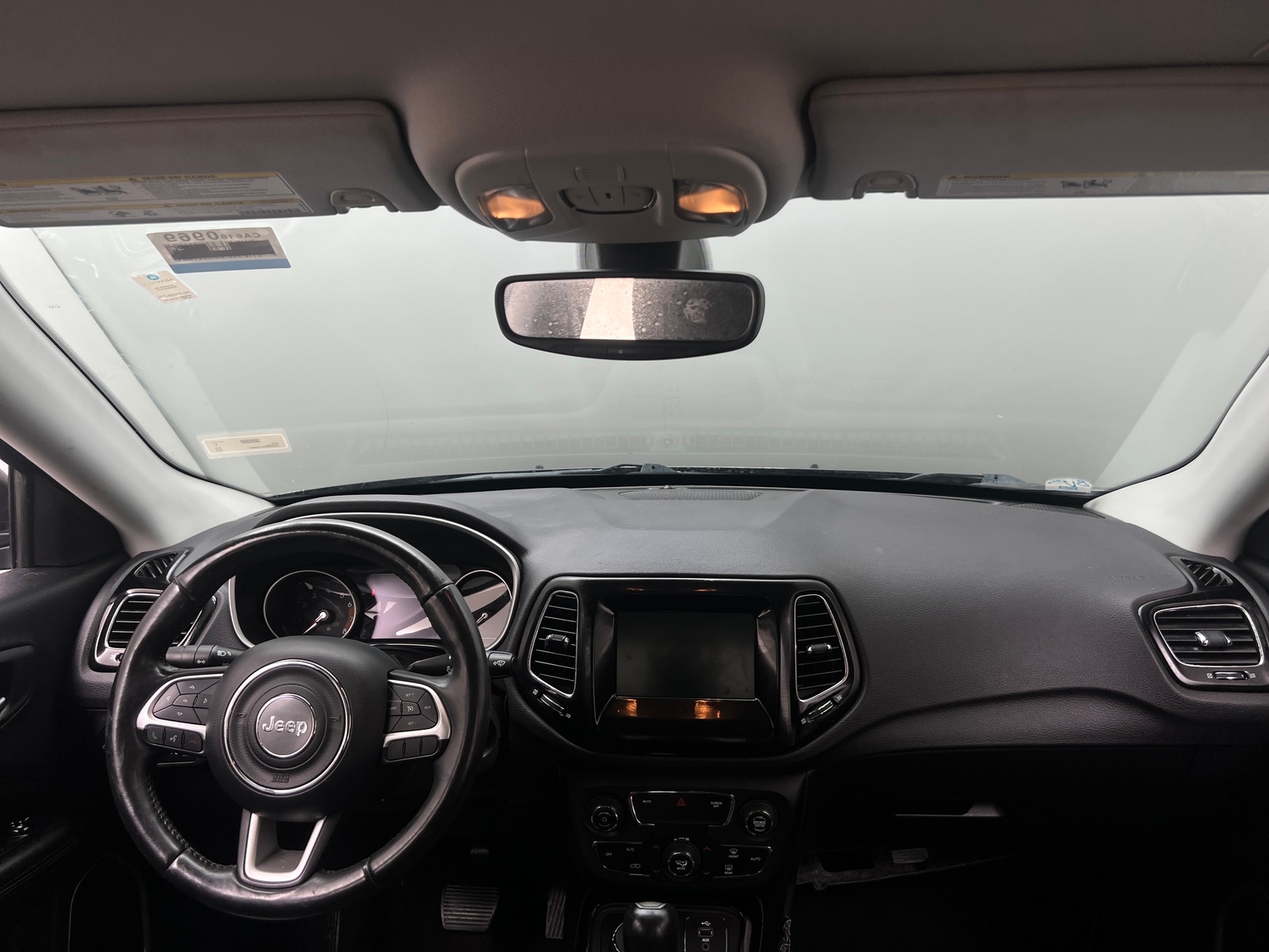 Thumbnail: 2018 Jeep Compass - 3