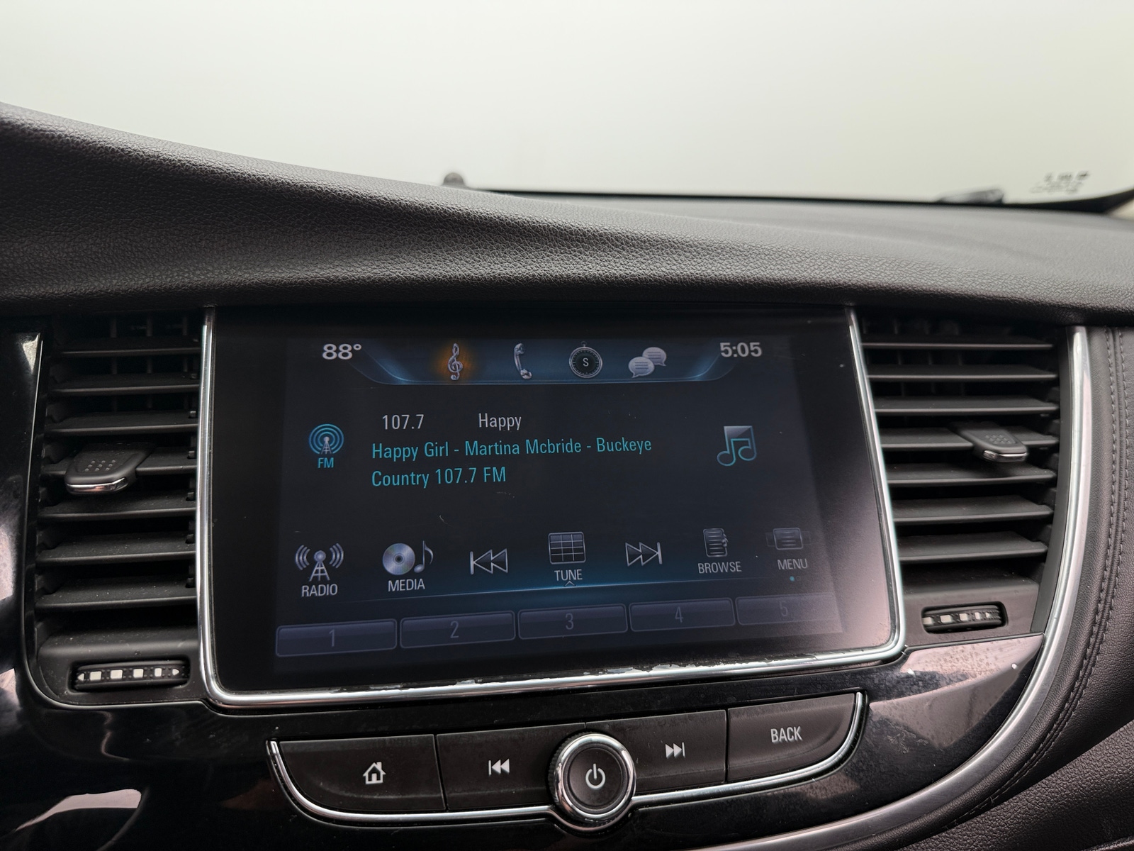 Thumbnail: 2019 Buick Encore - 3