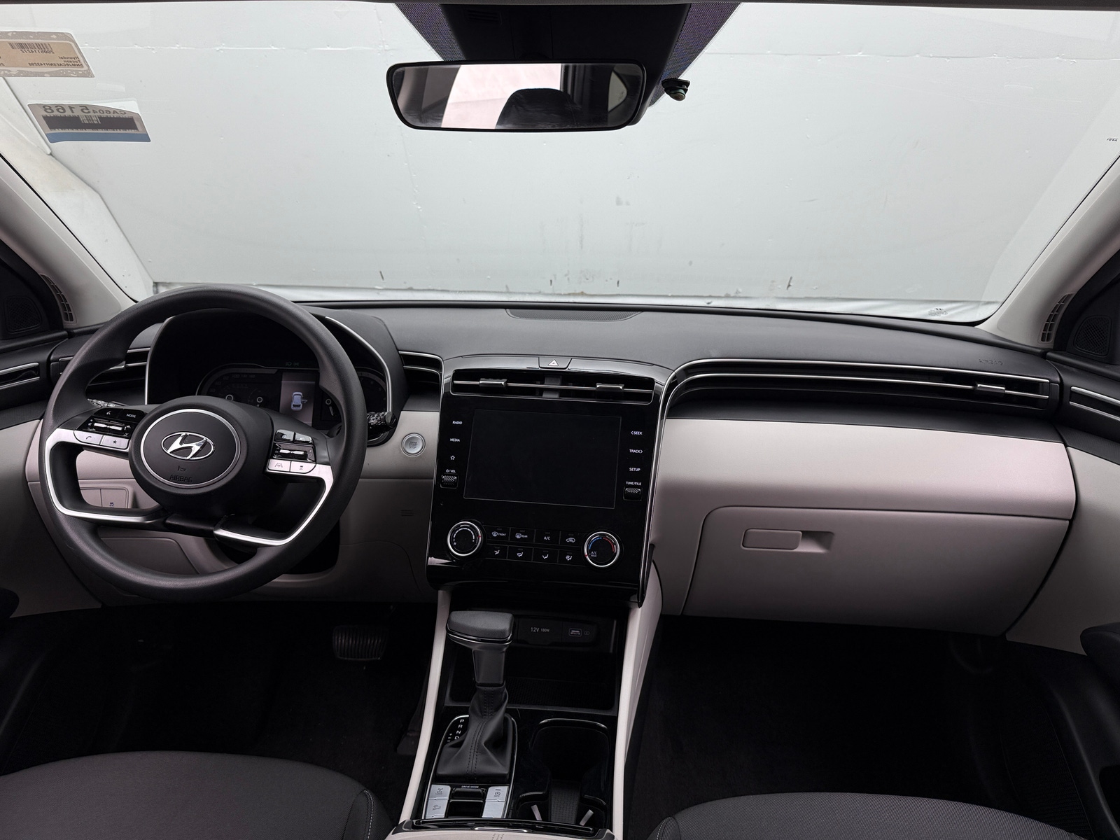 Thumbnail: 2022 Hyundai Tucson - 3