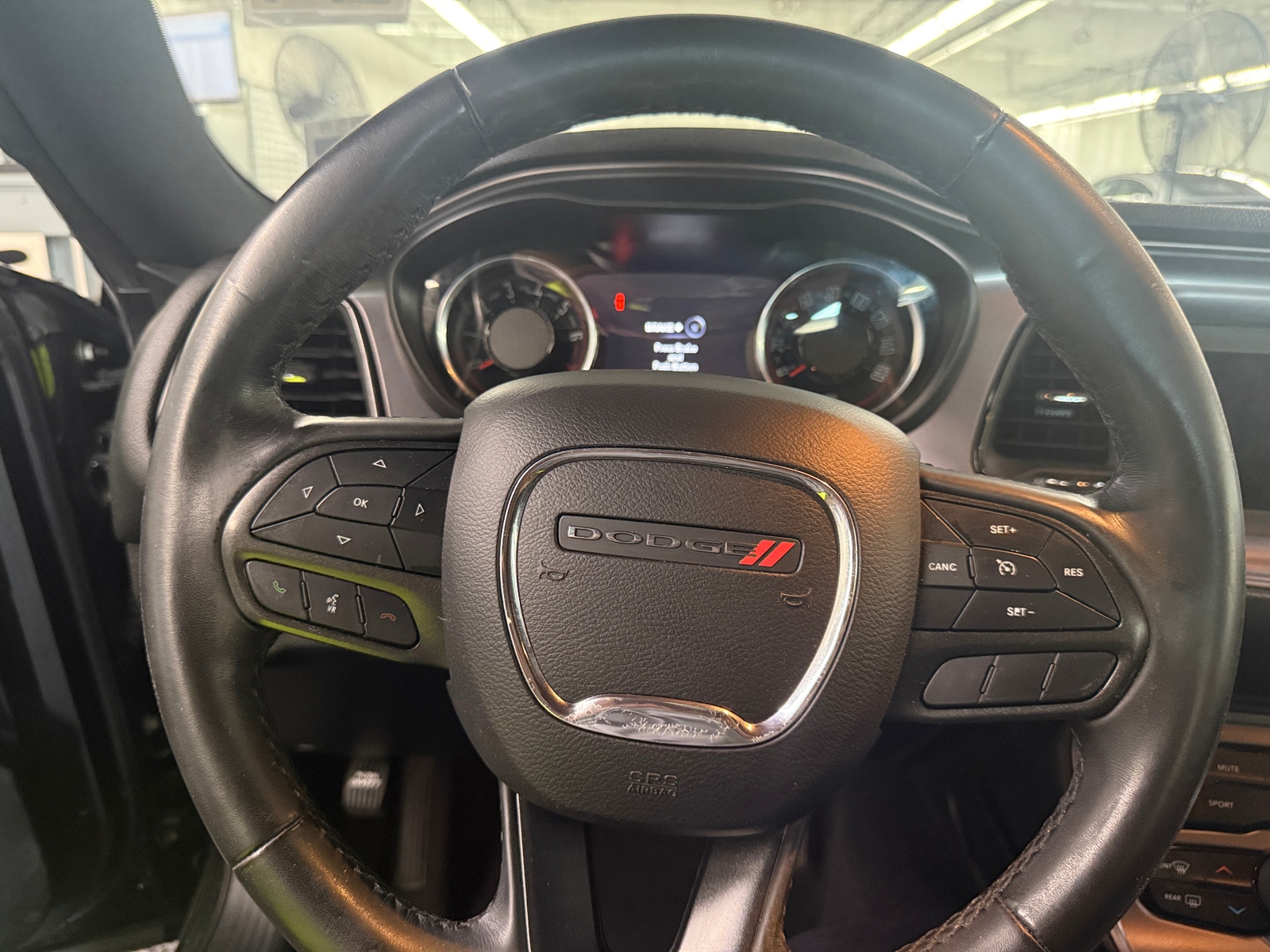 Thumbnail: 2023 Dodge Challenger - 4