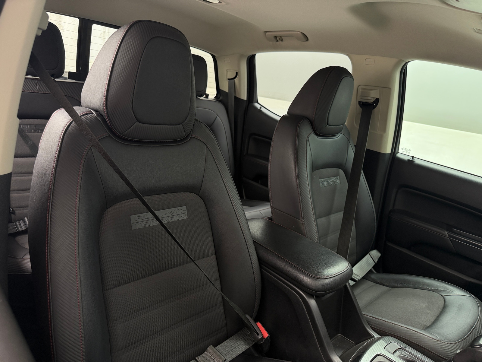Thumbnail: 2018 GMC Canyon - 2