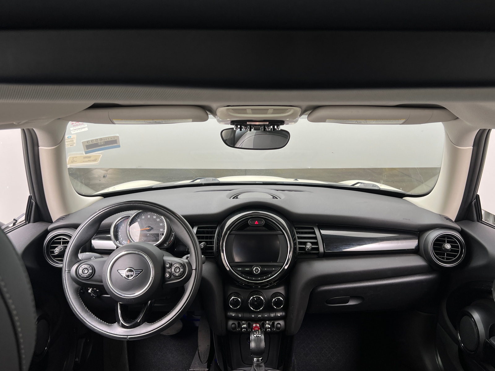 Thumbnail: 2019 MINI Cooper Hardtop - 2