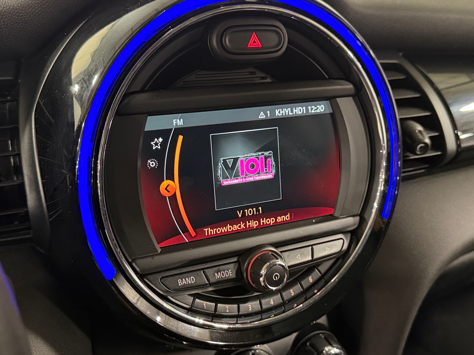 Thumbnail: 2019 MINI Cooper Hardtop - 3