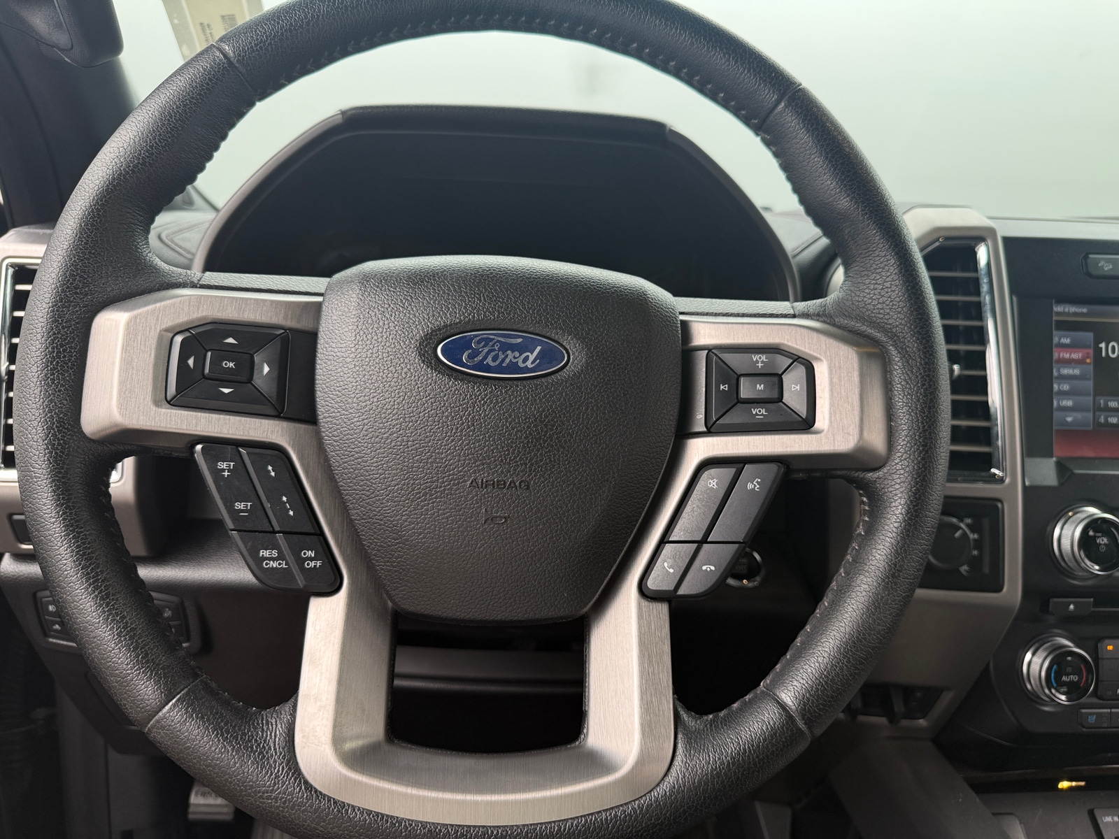Thumbnail: 2015 Ford Econoline - 4
