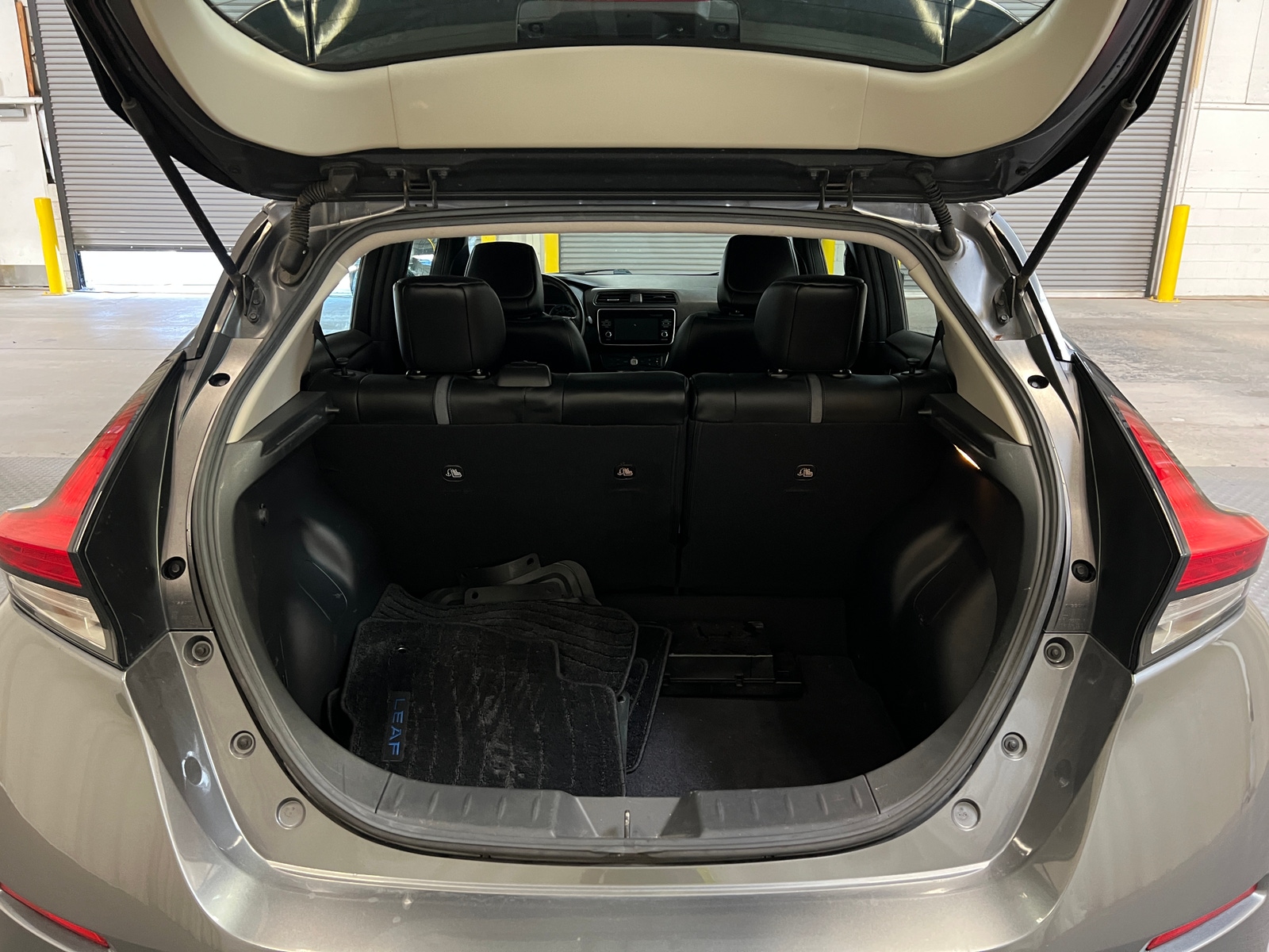Thumbnail: 2018 Nissan Leaf - 6