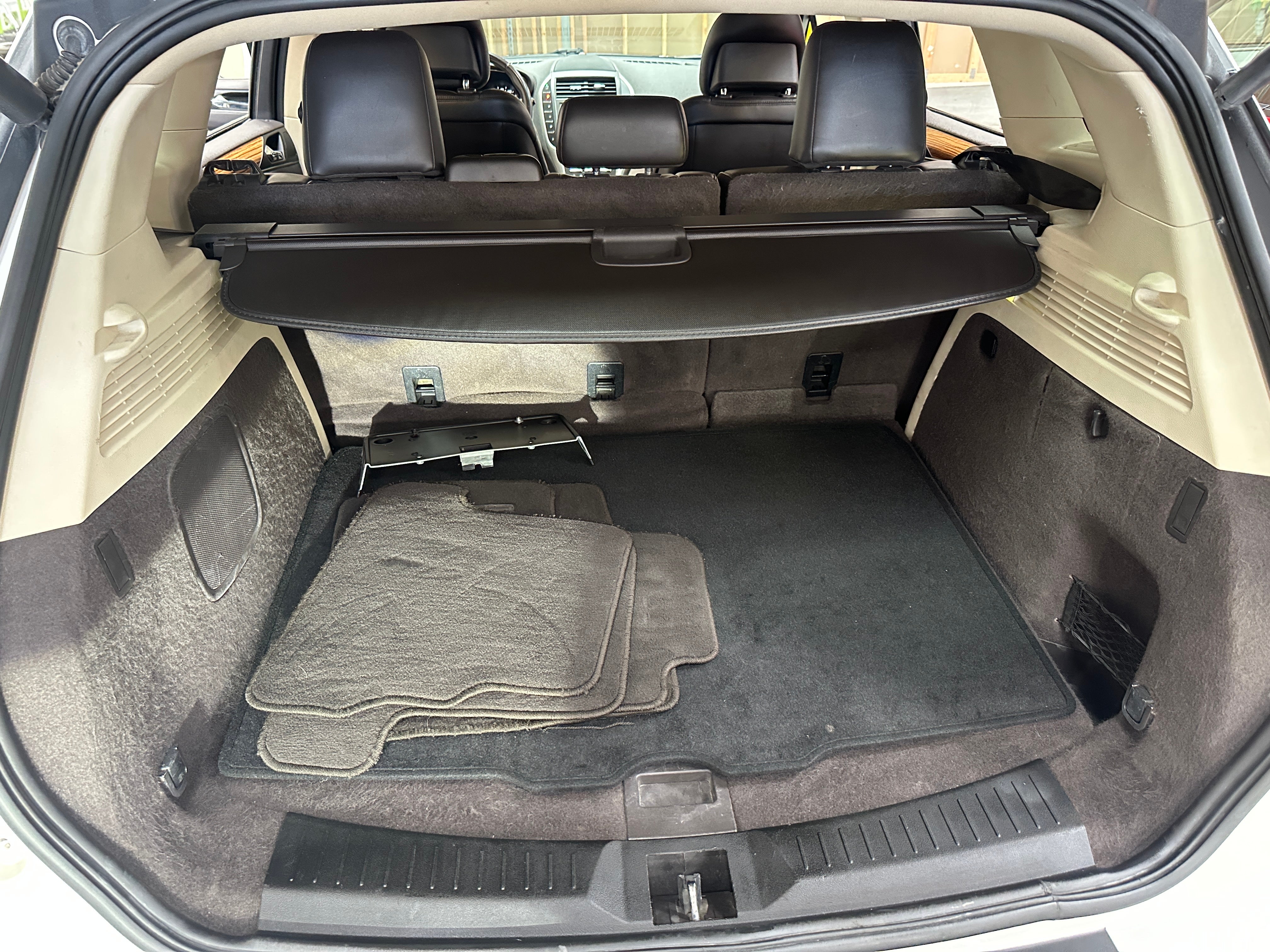Used 2016 Lincoln MKC Select with VIN 5LMCJ2C97GUJ20177 for sale in Pewaukee, WI