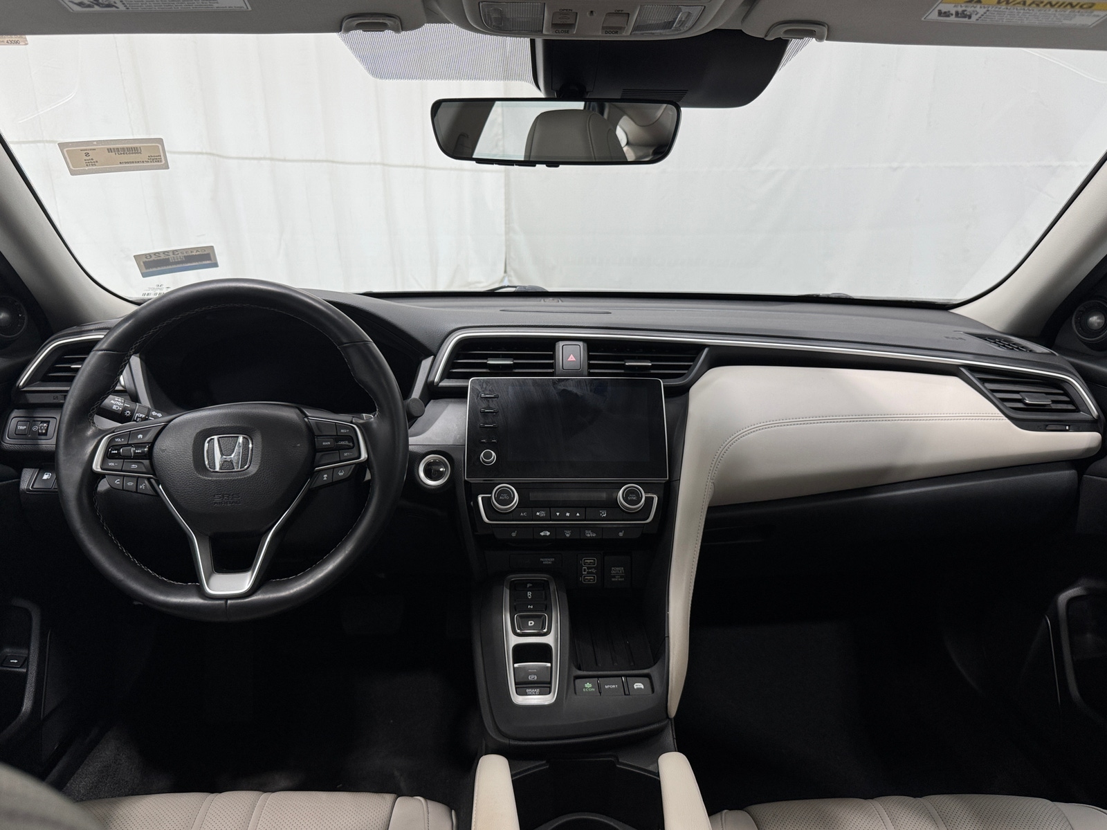 Thumbnail: 2019 Honda Insight - 2