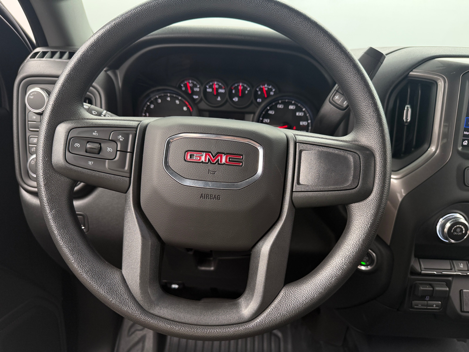 Thumbnail: 2026 GMC Sierra 2500 - 5