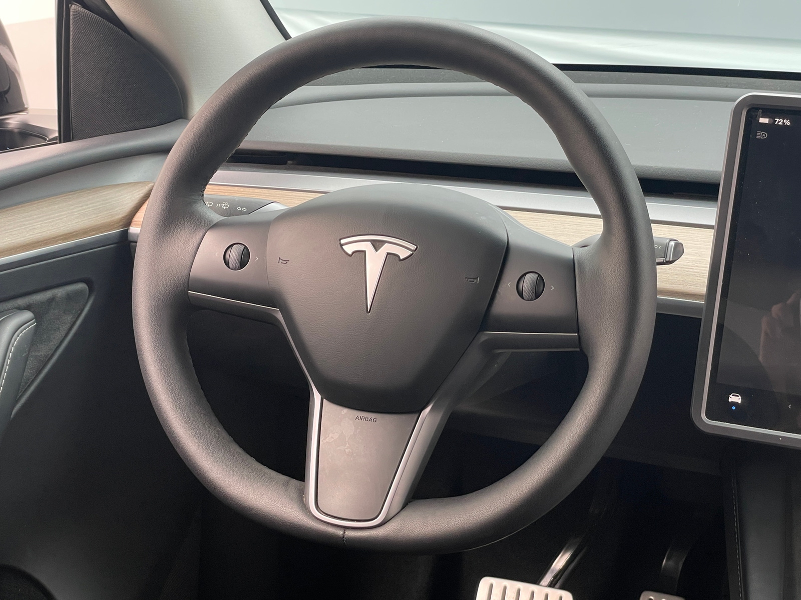 Thumbnail: 2025 Tesla Model Y - 4