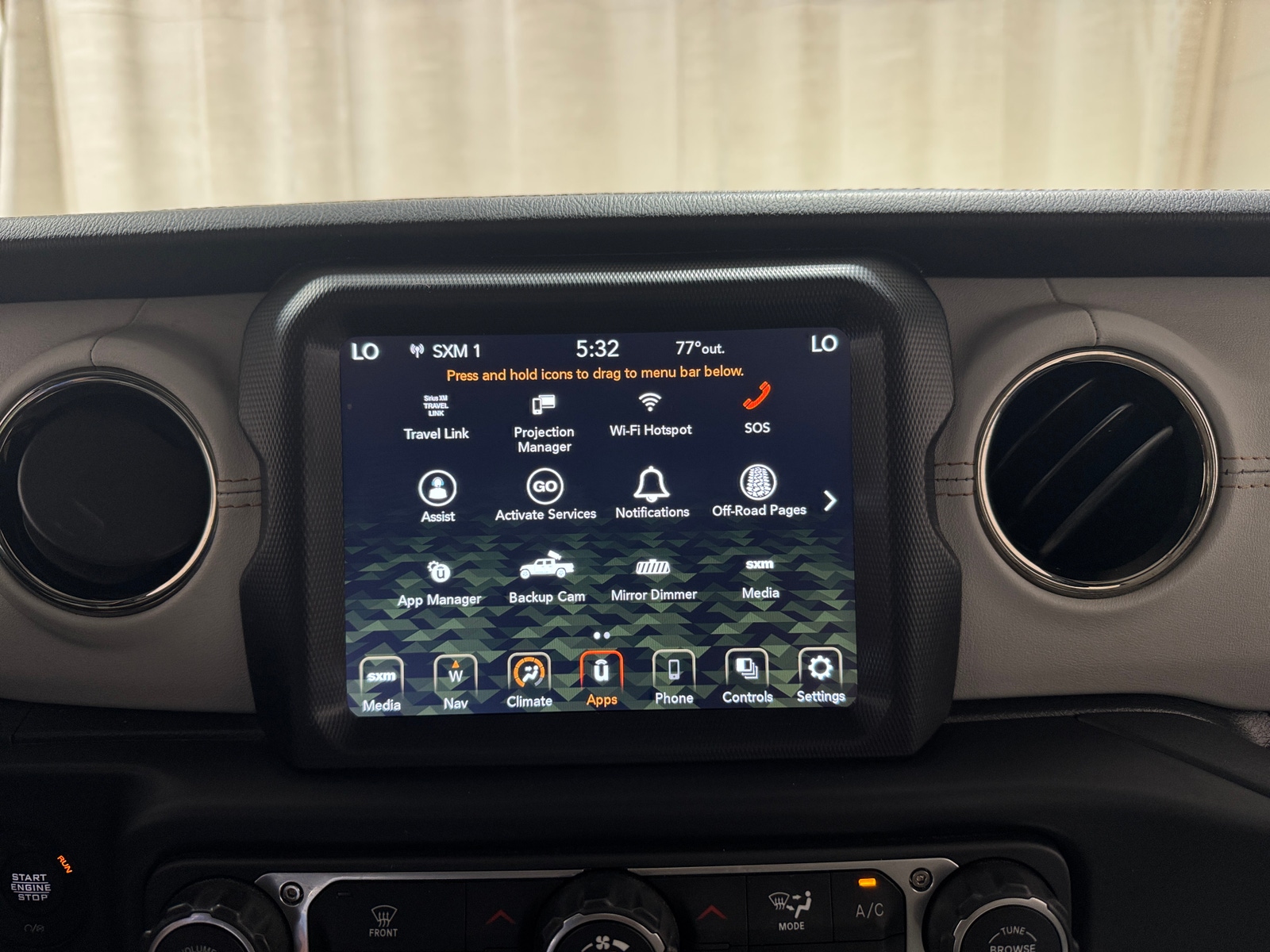 Thumbnail: 2023 Jeep Gladiator - 3