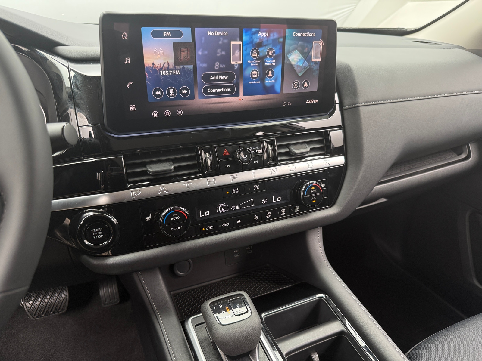 Thumbnail: 2026 Nissan Pathfinder - 4