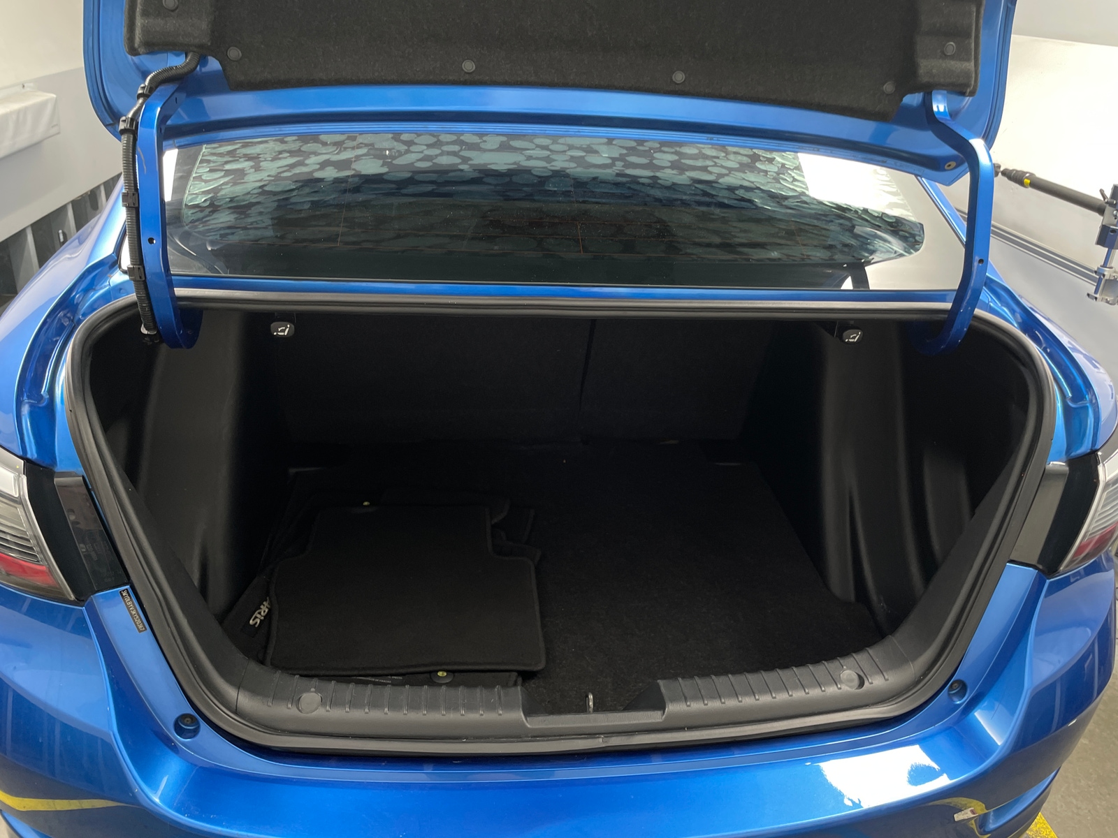 Thumbnail: 2019 Toyota Yaris - 7