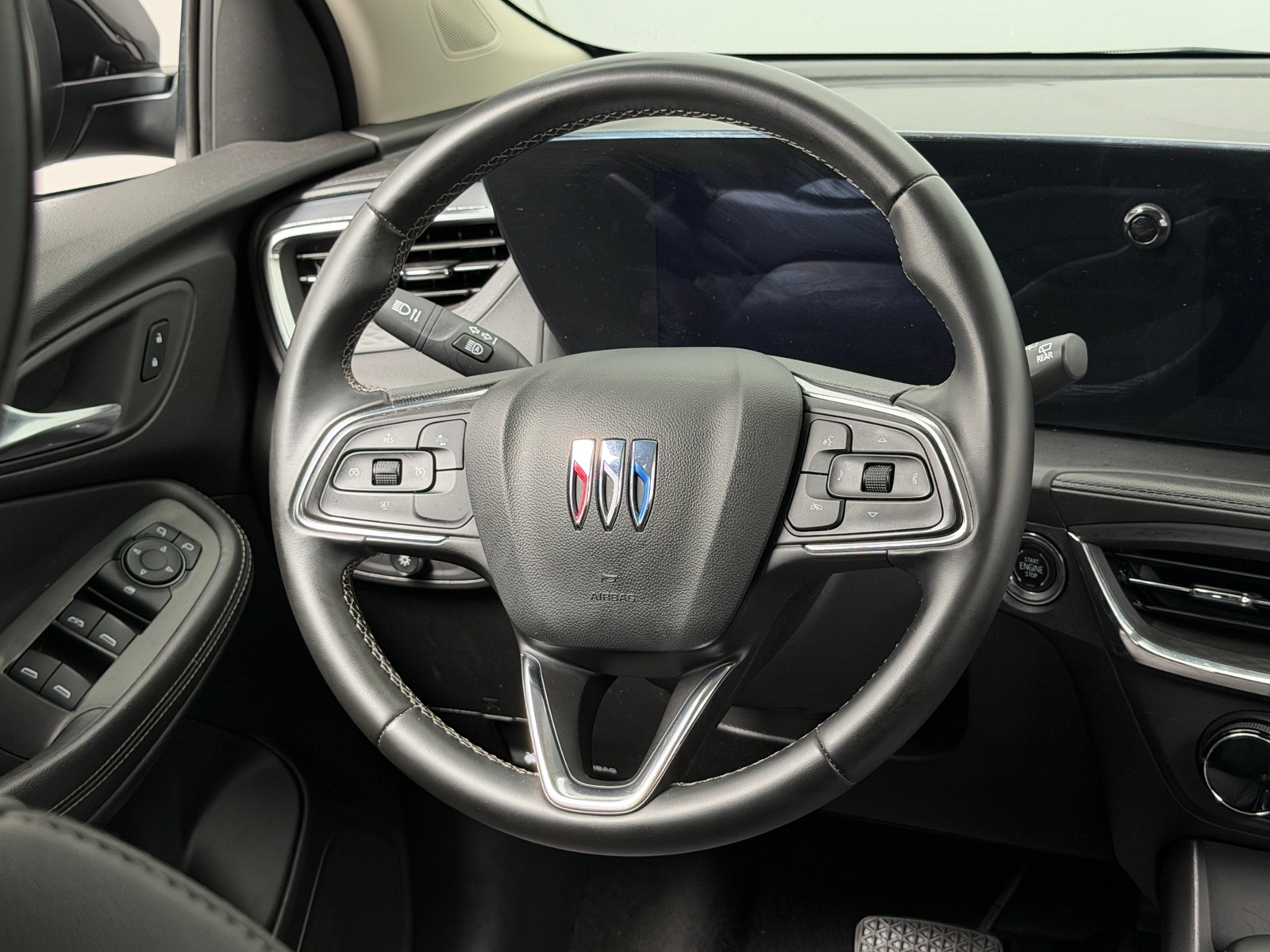 Thumbnail: 2025 Buick Encore GX - 4