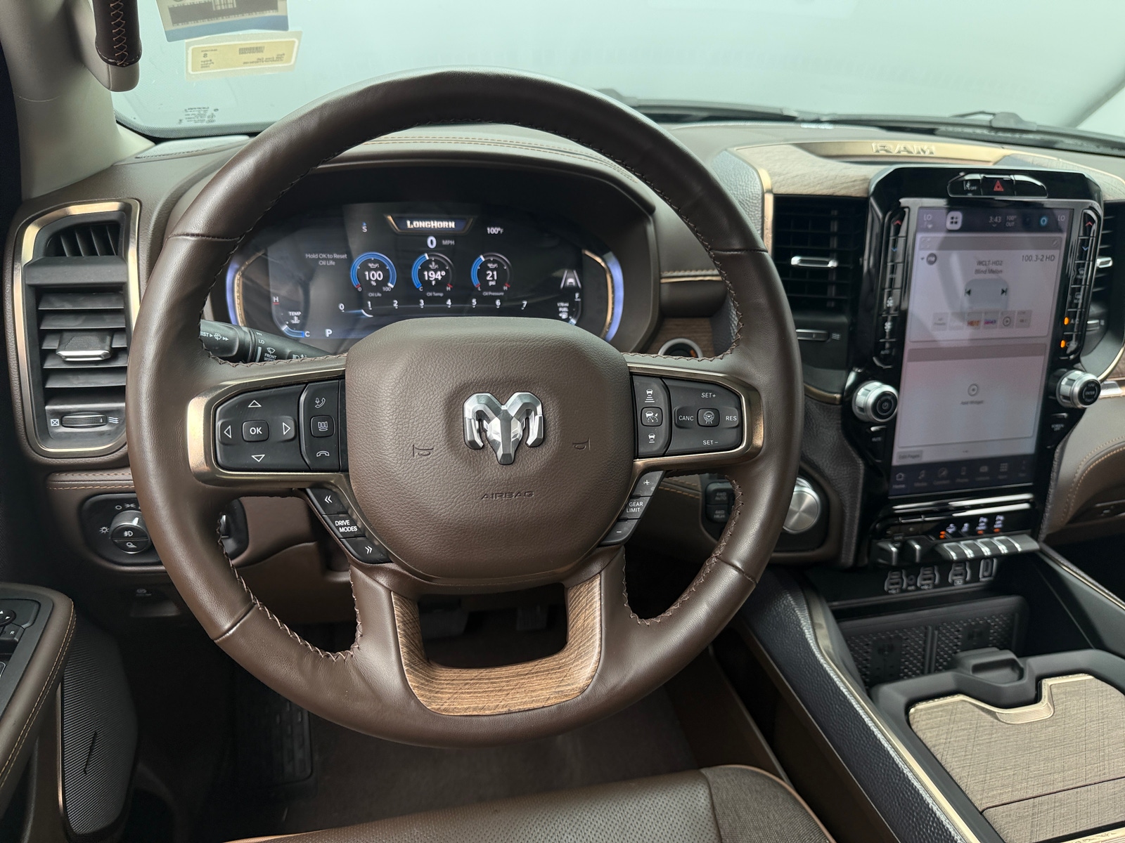 Thumbnail: 2026 RAM 1500 - 4