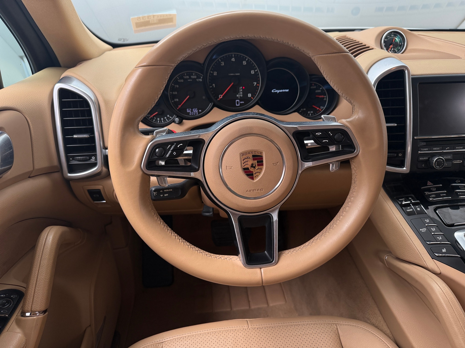 Thumbnail: 2016 Porsche Cayenne - 4