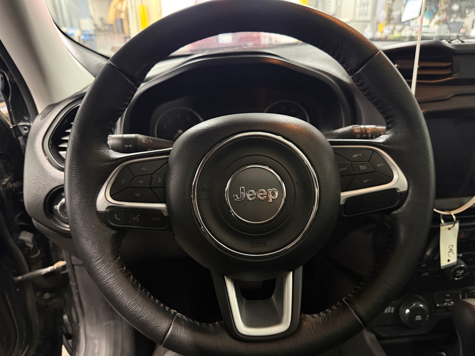 Thumbnail: 2023 Jeep Renegade - 5
