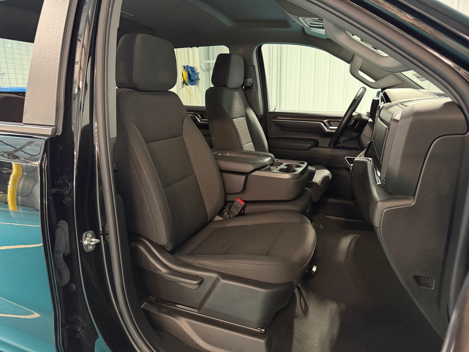Thumbnail: 2023 Chevrolet Silverado 1500 - 2