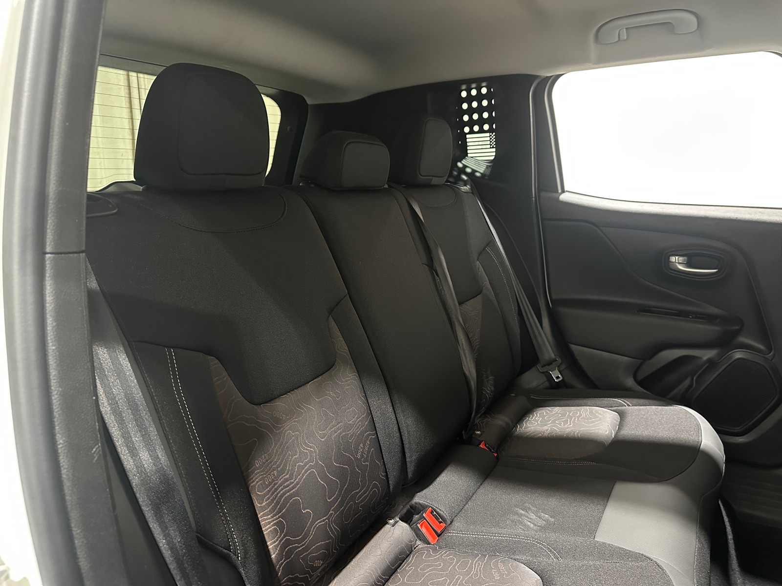 Thumbnail: 2023 Jeep Renegade - 6