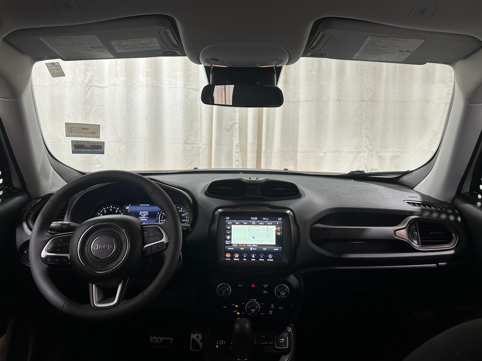 Thumbnail: 2023 Jeep Renegade - 3